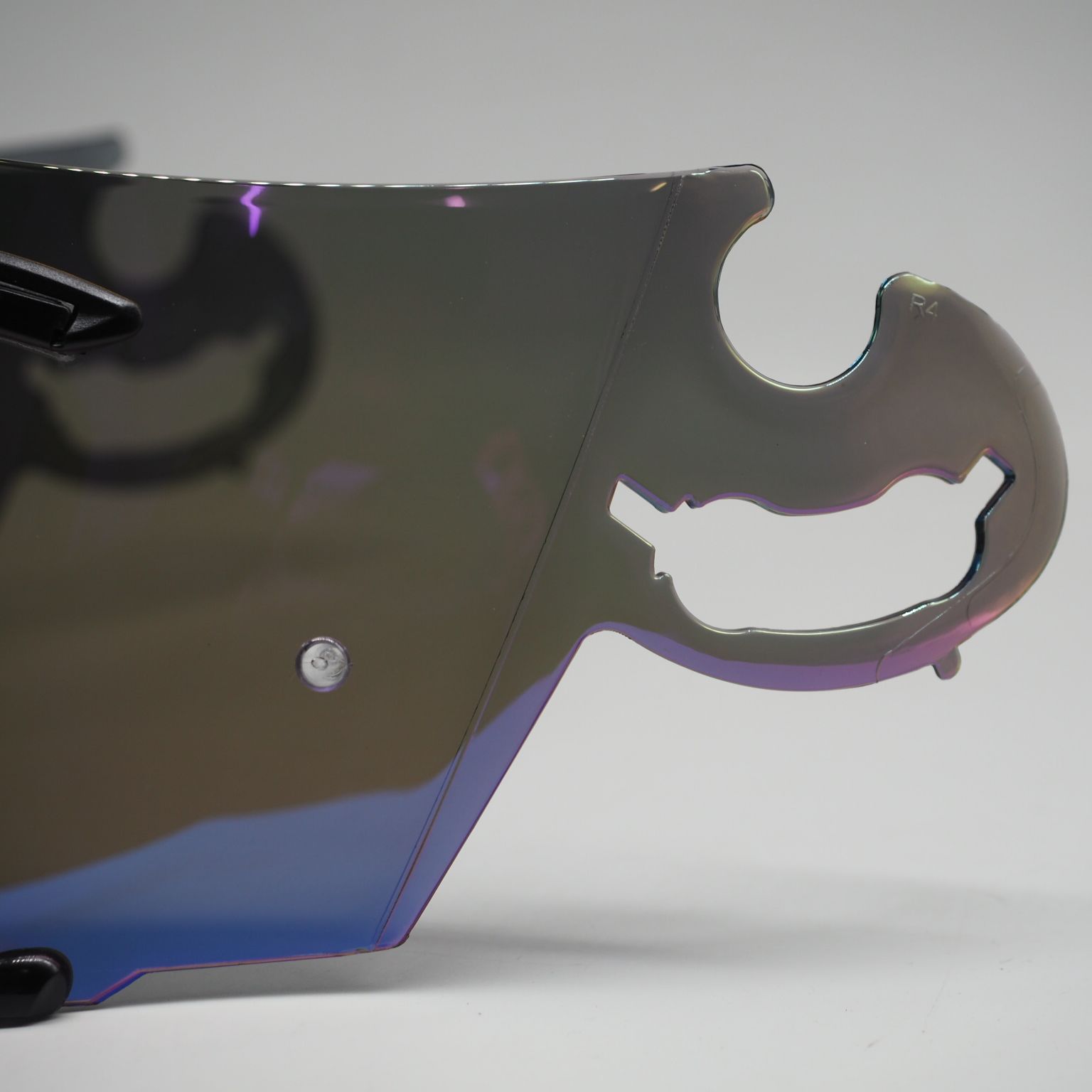 AR・AI対応ヘルメットバイザー RR4 RX7 Astro - Face Mask Storage Box のレビューと価格